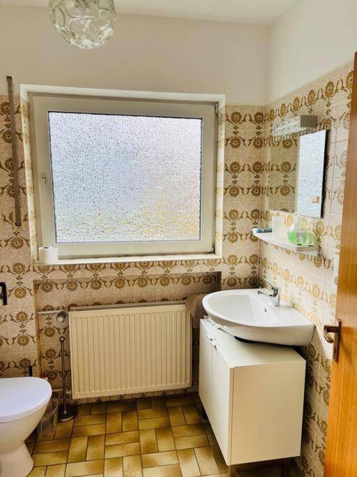 Ferienwohnung In Rheinnaehe Rheinbreitbach Eksteriør bilde